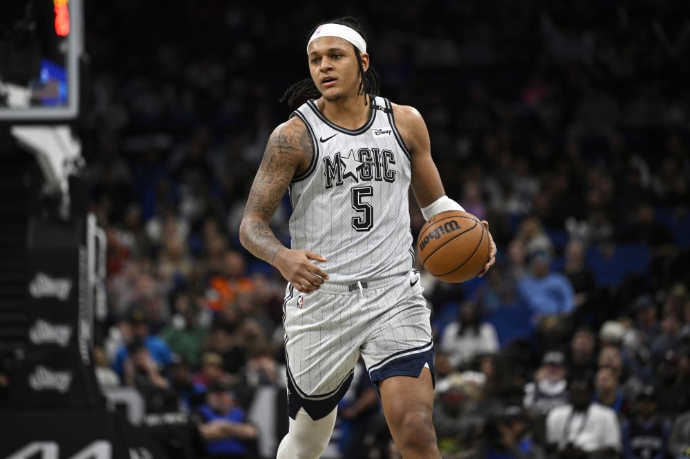 他以超人的 他以超人的